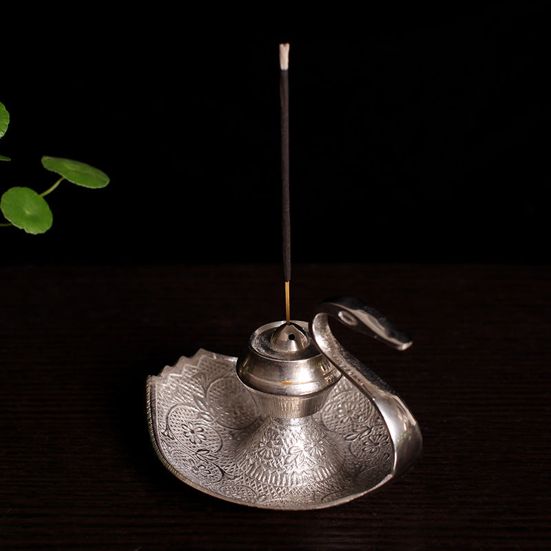 Brûleur d'encens Cygne d'Argent – Cuivre sculpté à la main