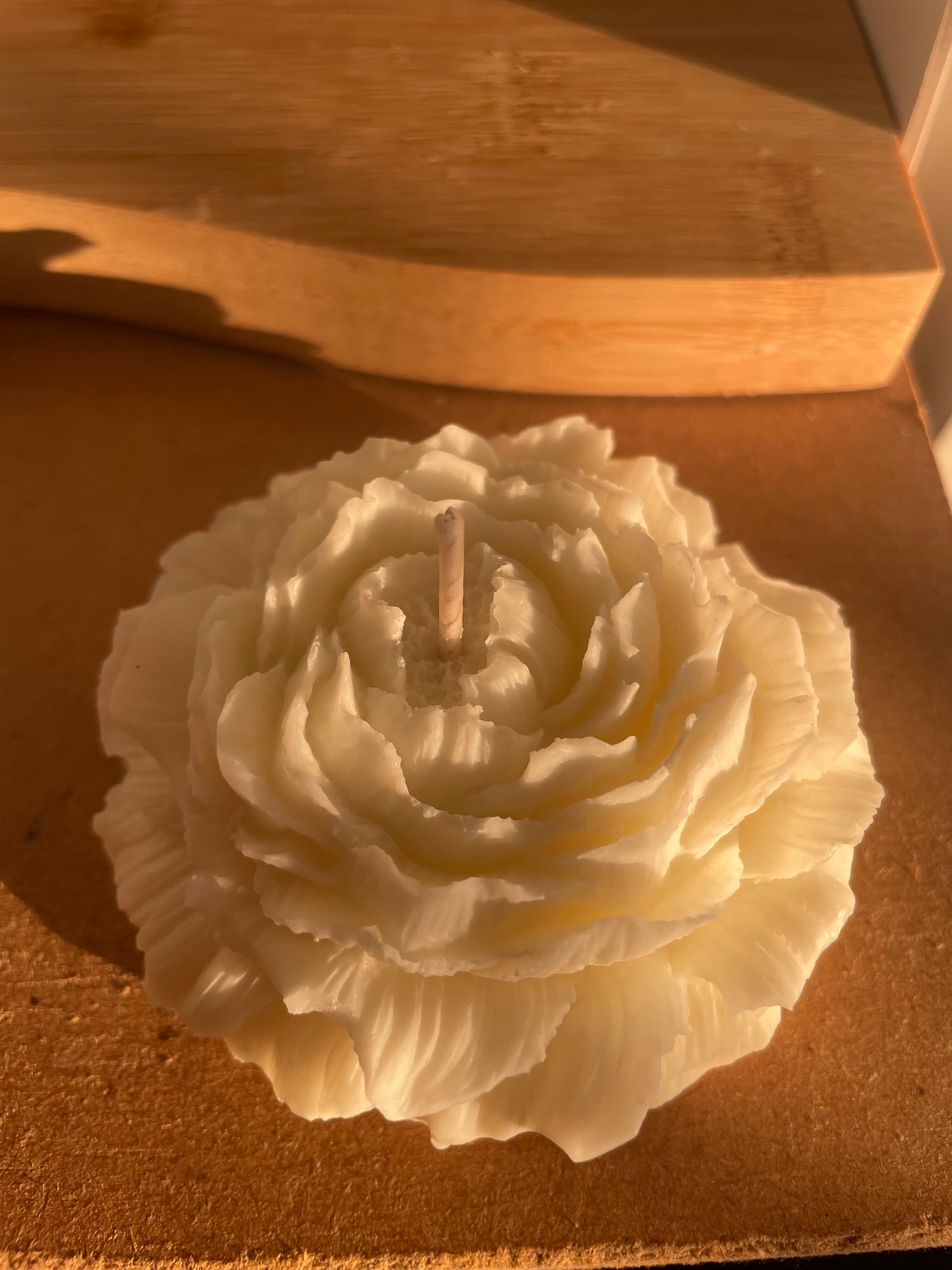 Blooming Peony Candle – Radiate Joy & Calm