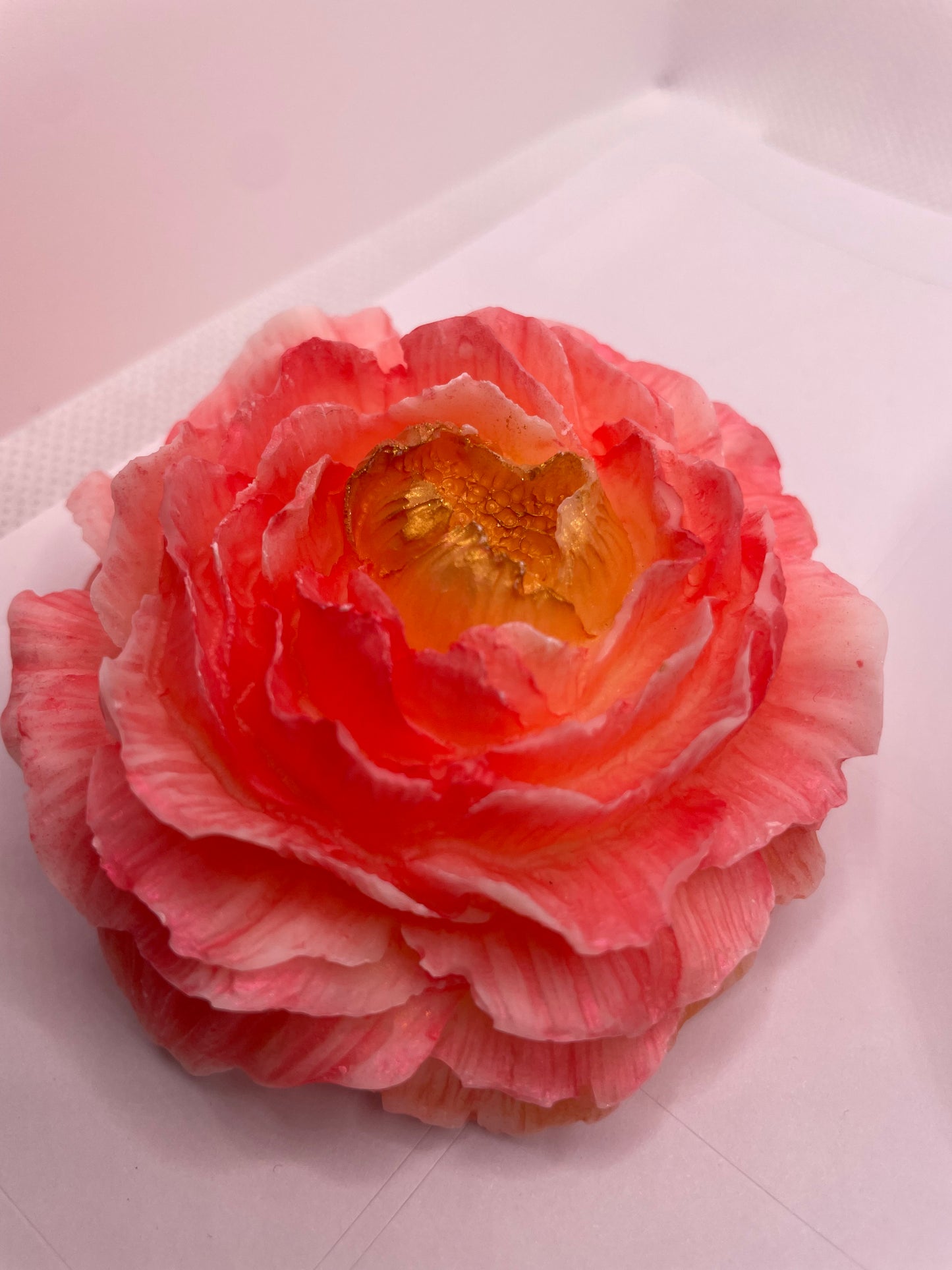 Peony Candle Pink & Gold